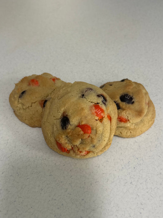 Seasonal M&M Cookies